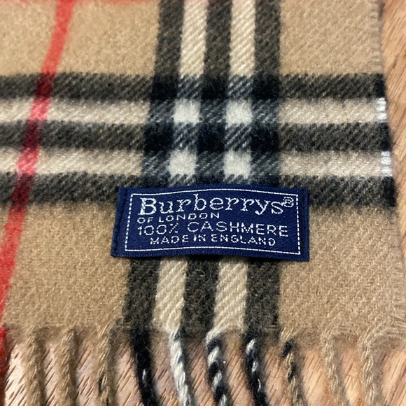 Burberry nova check print cashmere scarf plaid approximately 53’ inches high end - Picture 3 of 6